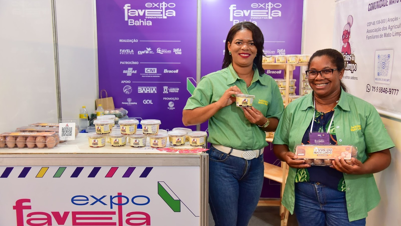 Integrantes do grupo Delícias de Mato Limpo, na Bahia